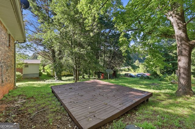 41 Poplar Way, Toccoa, GA 30577