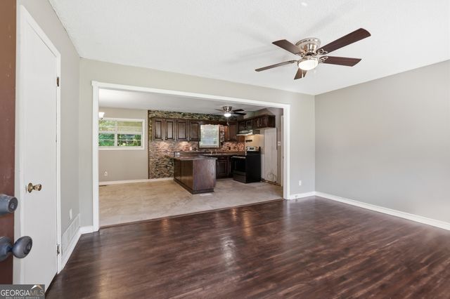 41 Poplar Way, Toccoa, GA 30577