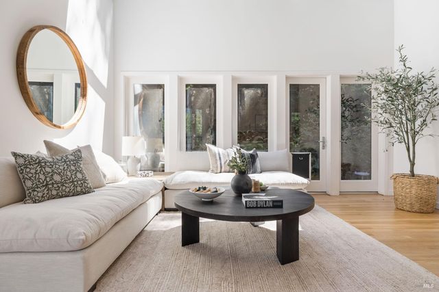 200 HAZEL Ave, Mill Valley, CA 94941