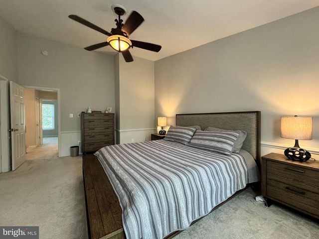 12121 DERRIFORD CT, Woodbridge, VA 22192