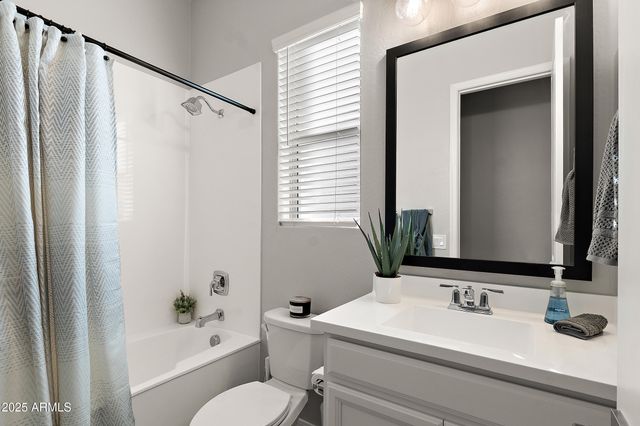 23065 E CARRIAGE Way, Queen Creek, AZ 85142