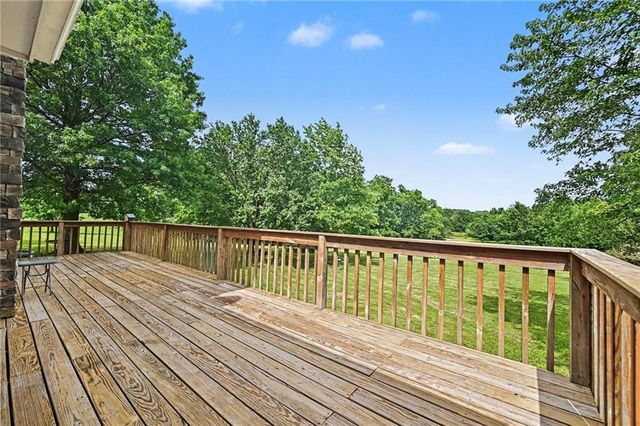 17503 Baxter Road, Lawson, MO 64062