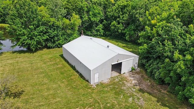 17503 Baxter Road, Lawson, MO 64062