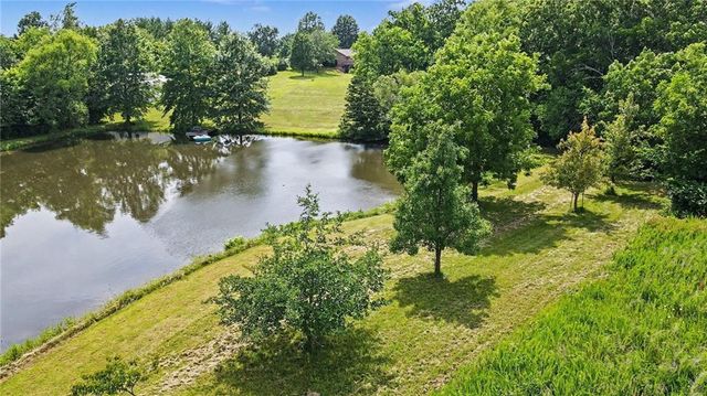 17503 Baxter Road, Lawson, MO 64062