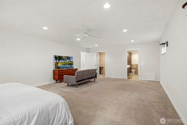 8405 319th Street NW, Stanwood, WA 98292