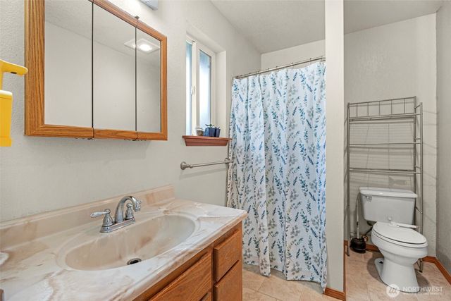 8405 319th Street NW, Stanwood, WA 98292