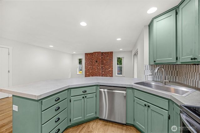 8405 319th Street NW, Stanwood, WA 98292