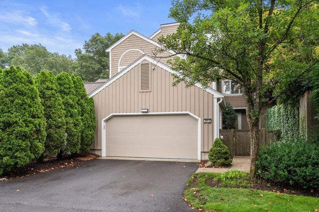 403 Dedham St D, Newton, MA 02459