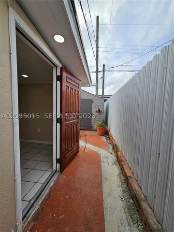 4596 E 8th Ct, Hialeah, FL 33013