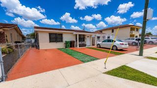 4596 E 8th Ct, Hialeah, FL 33013