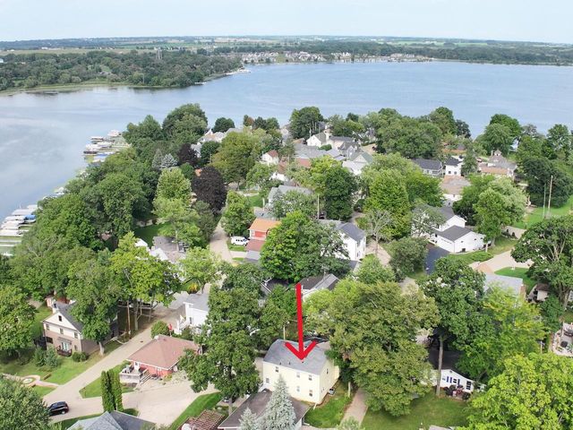 1619 State STREET, Delavan, WI 53115