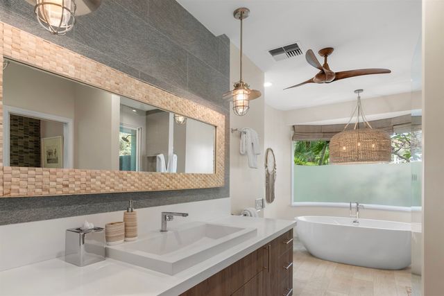 7421 Makena Rd, Kihei, HI 96753