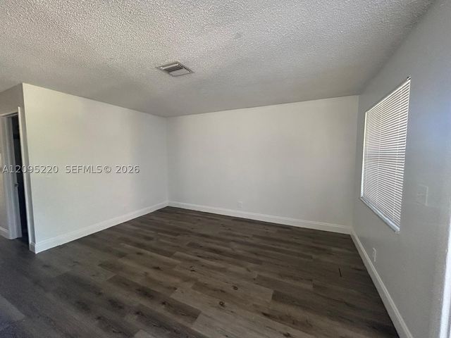 4117 Woodside Dr 2, Coral Springs, FL 33065