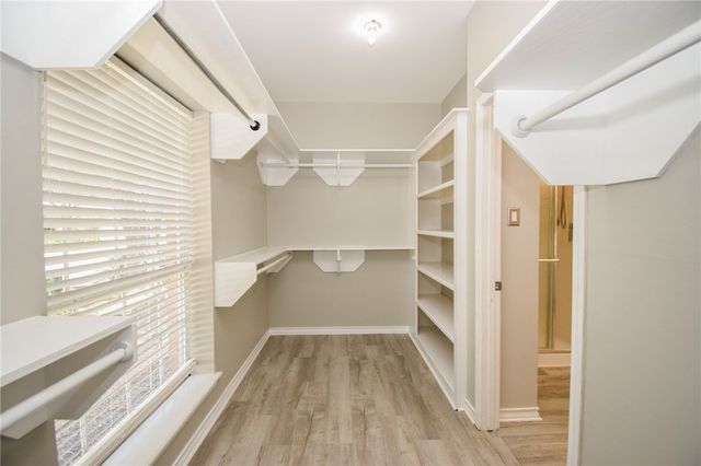 4505 Grand Lake Dr, Corpus Christi, TX 78413