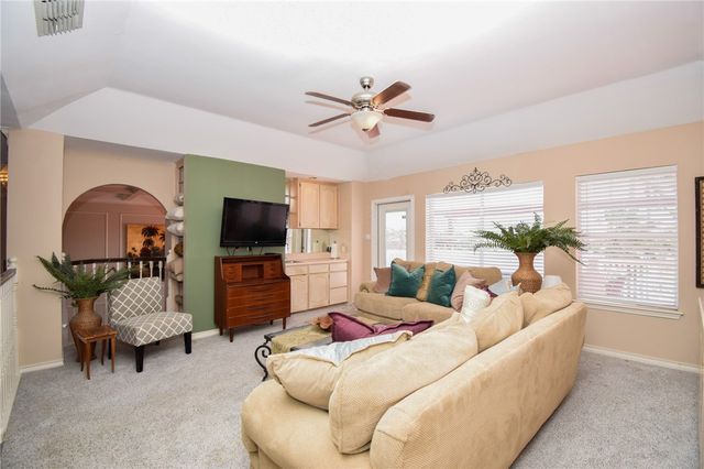 4505 Grand Lake Dr, Corpus Christi, TX 78413