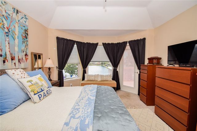 4505 Grand Lake Dr, Corpus Christi, TX 78413