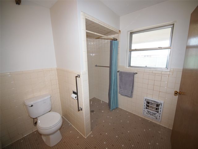 1441 Brazos Street, Graham, TX 76450