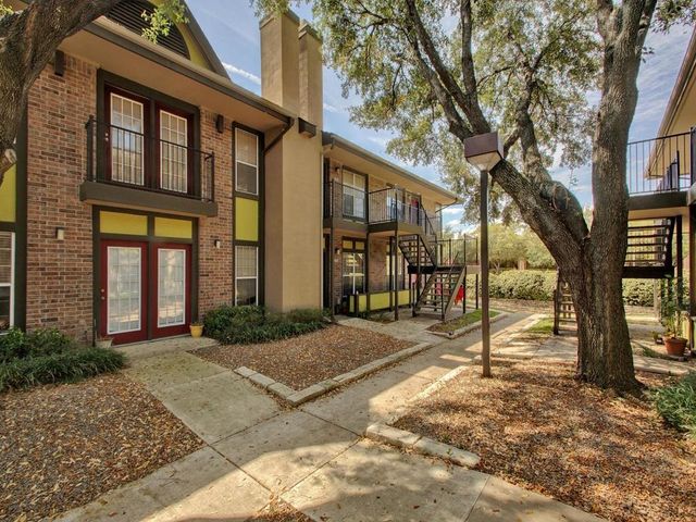 7685 Northcross DR 208, Austin, TX 78757