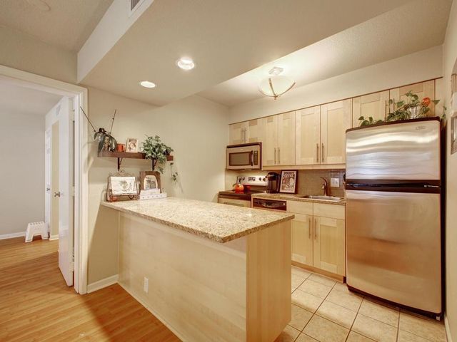 7685 Northcross DR 208, Austin, TX 78757