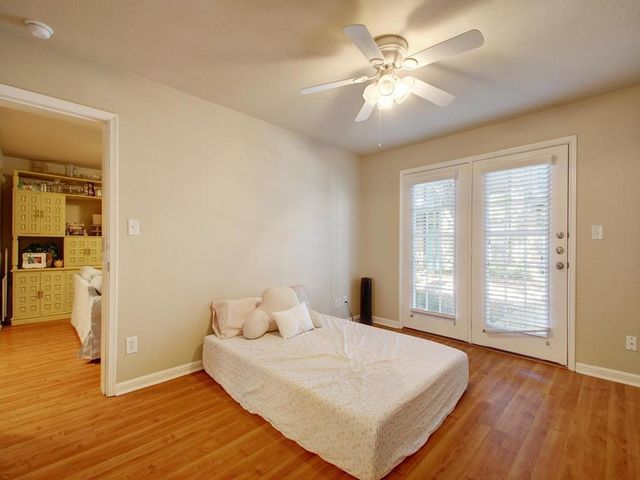 7685 Northcross DR 208, Austin, TX 78757