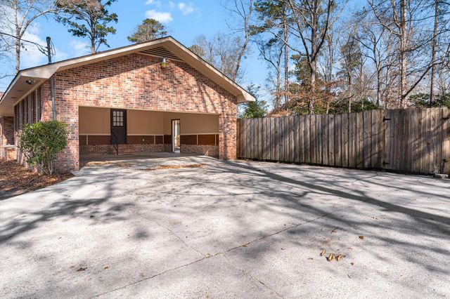 2060 Longwood Drive, Orangeburg, SC 29118