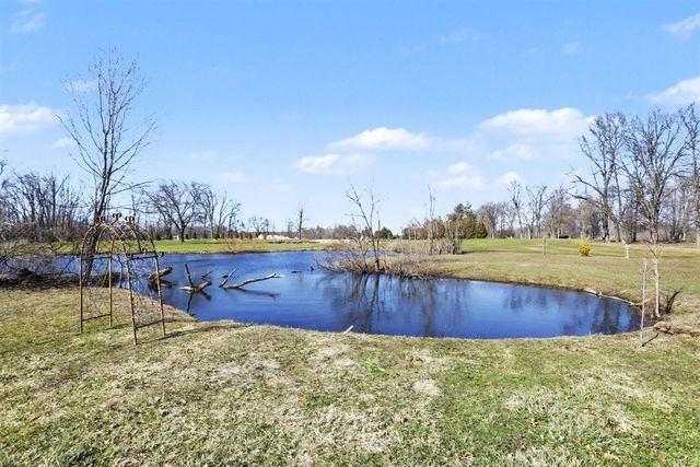 7285 Paw Paw Avenue, Watervliet, MI 49098