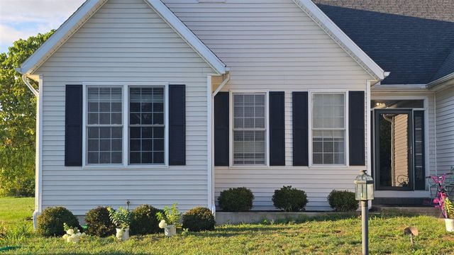 7285 Paw Paw Avenue, Watervliet, MI 49098