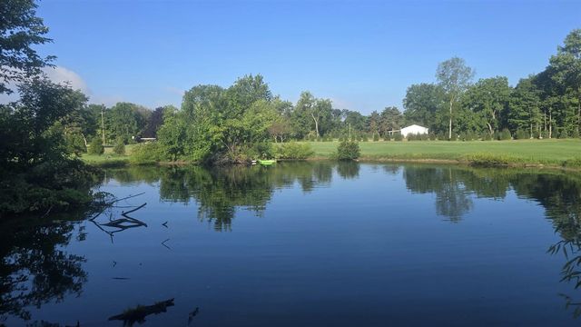 7285 Paw Paw Avenue, Watervliet, MI 49098