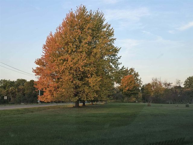 7285 Paw Paw Avenue, Watervliet, MI 49098