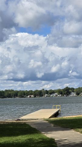 7285 Paw Paw Avenue, Watervliet, MI 49098