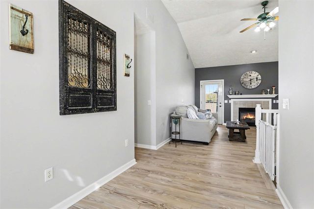 7285 Paw Paw Avenue, Watervliet, MI 49098