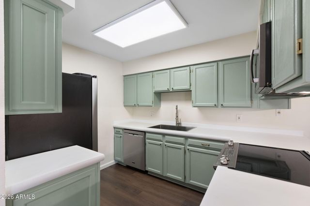 3356 E CRESCENT Avenue, Mesa, AZ 85204