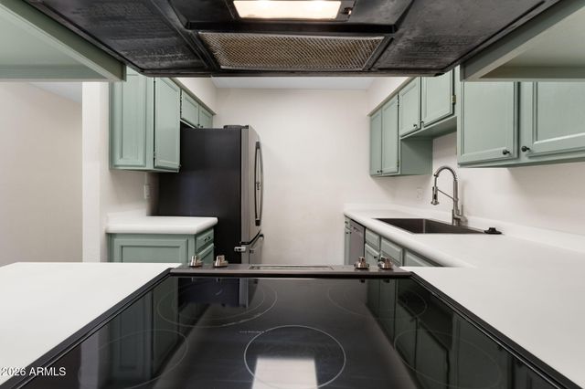 3356 E CRESCENT Avenue, Mesa, AZ 85204