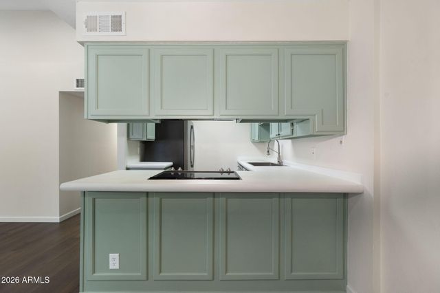 3356 E CRESCENT Avenue, Mesa, AZ 85204