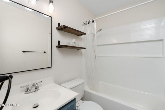 3356 E CRESCENT Avenue, Mesa, AZ 85204