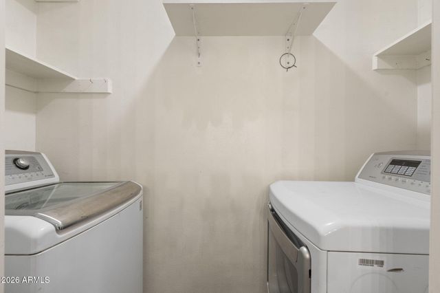 3356 E CRESCENT Avenue, Mesa, AZ 85204