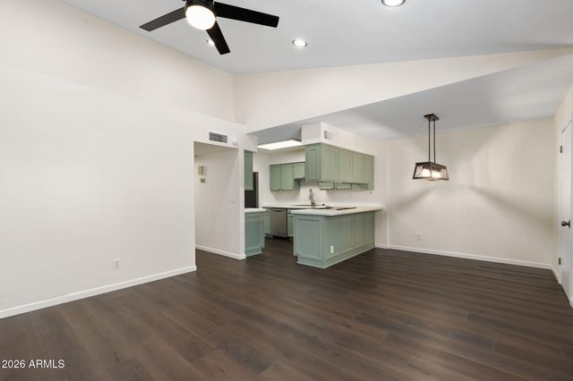 3356 E CRESCENT Avenue, Mesa, AZ 85204