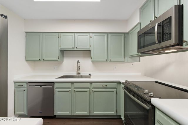 3356 E CRESCENT Avenue, Mesa, AZ 85204