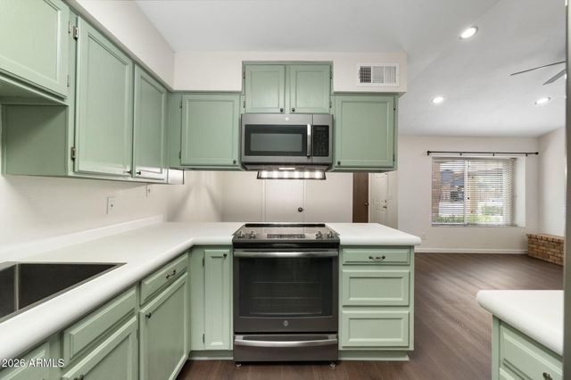 3356 E CRESCENT Avenue, Mesa, AZ 85204