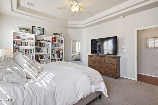 12438 Lanchester Drive, Horizon City, TX 79928