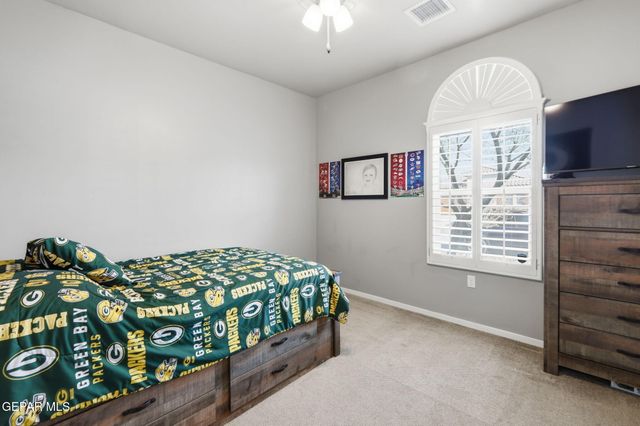 12438 Lanchester Drive, Horizon City, TX 79928