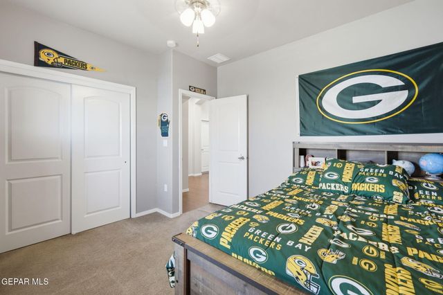 12438 Lanchester Drive, Horizon City, TX 79928