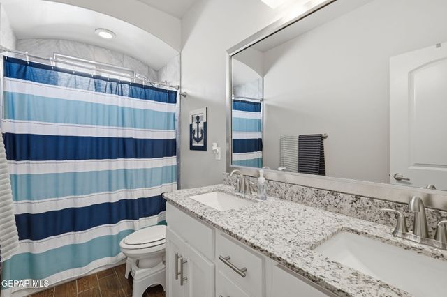 12438 Lanchester Drive, Horizon City, TX 79928