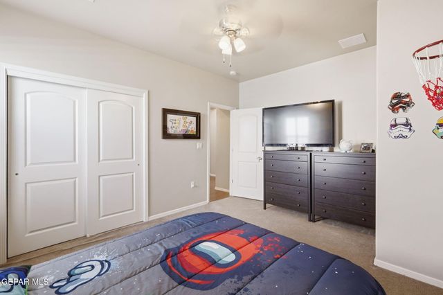 12438 Lanchester Drive, Horizon City, TX 79928