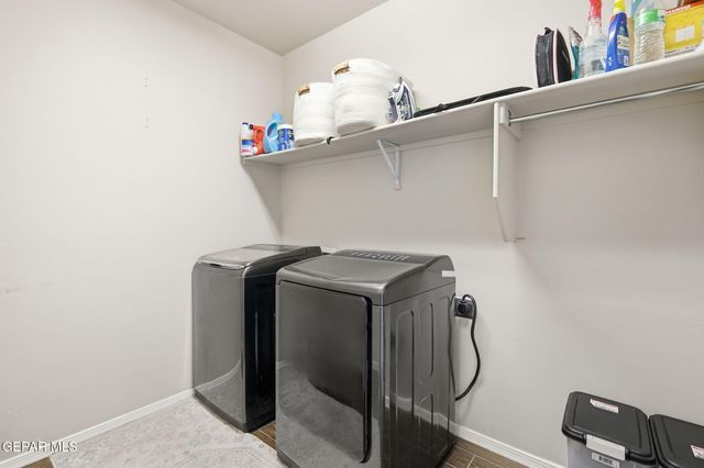 12438 Lanchester Drive, Horizon City, TX 79928