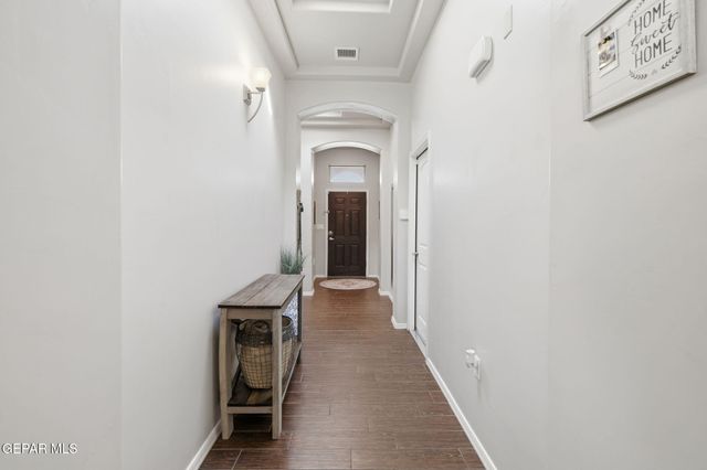 12438 Lanchester Drive, Horizon City, TX 79928