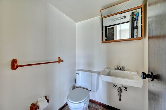 374 Knollwood Drive, Highland Heights, KY 41076