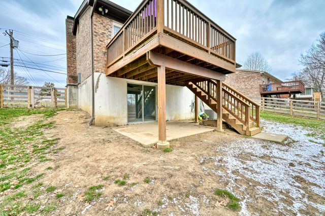 374 Knollwood Drive, Highland Heights, KY 41076