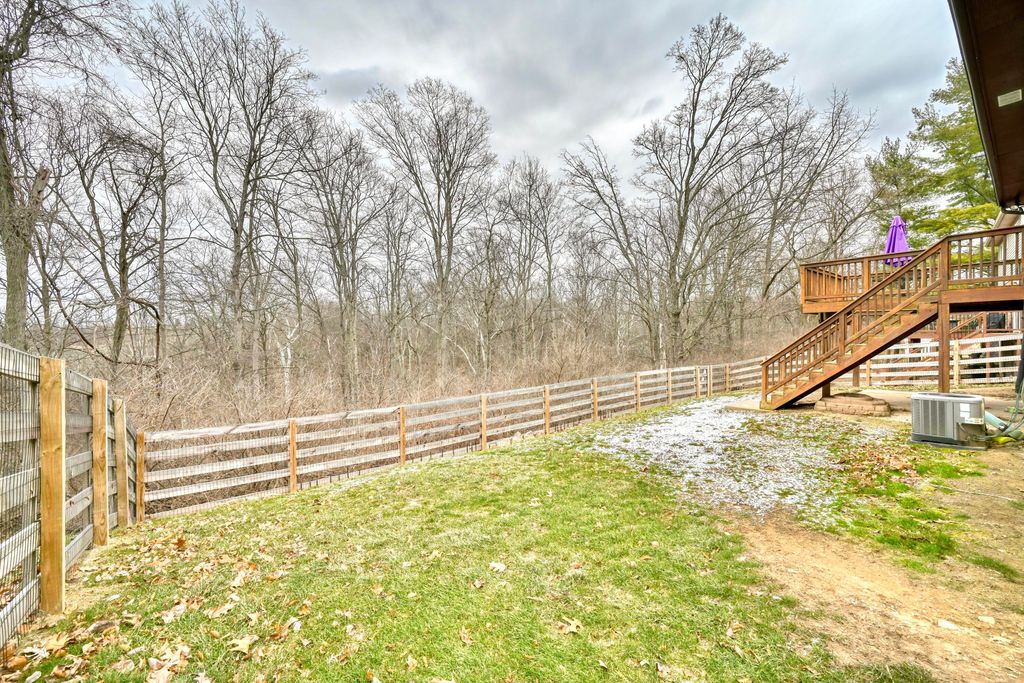 374 Knollwood Drive, Highland Heights, KY 41076