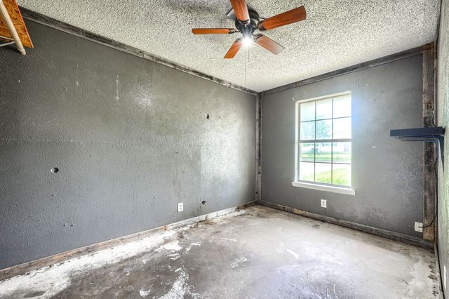 736 Thedford Road, Seagoville, TX 75159